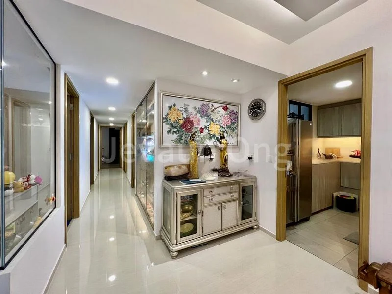 WESTWOOD RESIDENCES 8