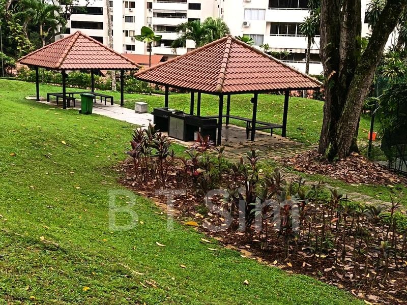 HILLCREST ARCADIA 14