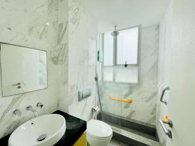 THE TOP RESIDENCE 6