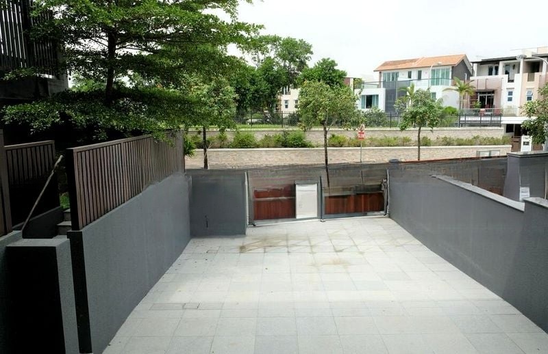 TOH ESTATE 11