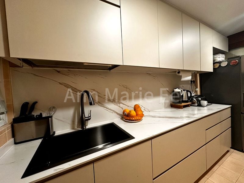 FOREST HILLS CONDOMINIUM 7