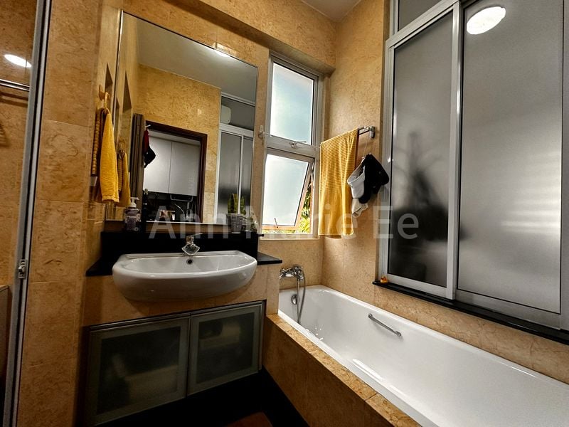 FOREST HILLS CONDOMINIUM 15