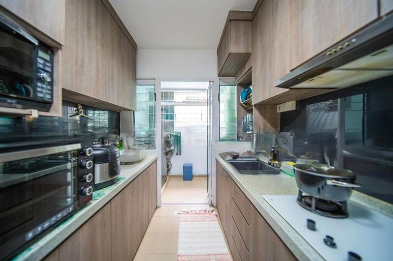 SENGKANG EAST AVE 10