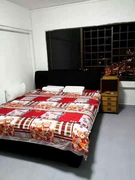 PEOPLE'S PARK COMPLEX 13