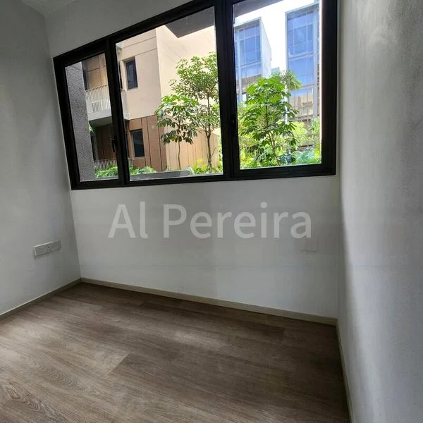 THE WATERGARDENS AT CANBERRA 10