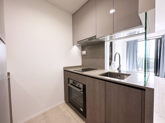 AVENUE SOUTH RESIDENCE 8