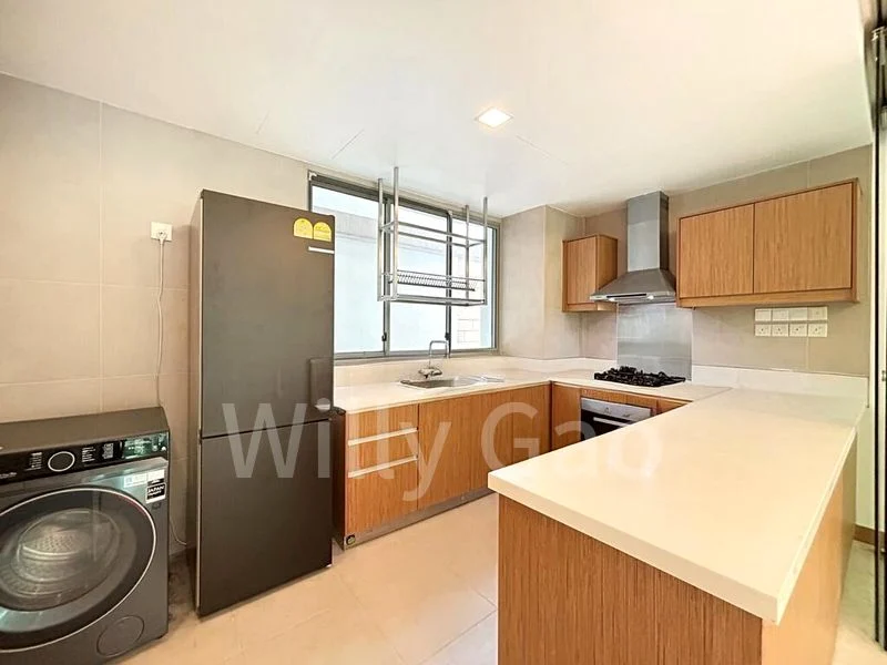 THE BERTH BY THE COVE 5