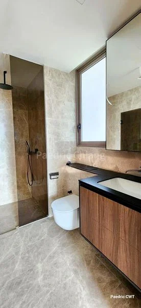 COASTLINE RESIDENCES 7