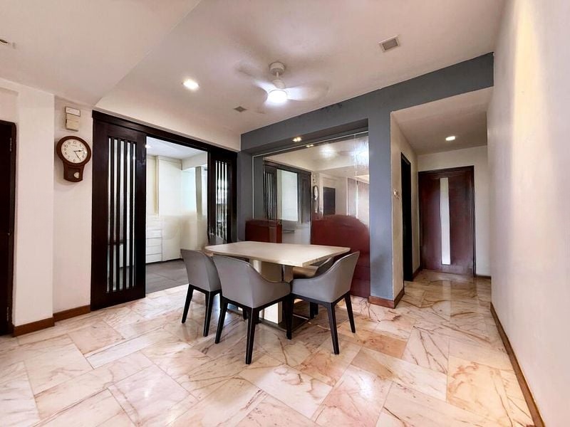 THOMSON GROVE 8