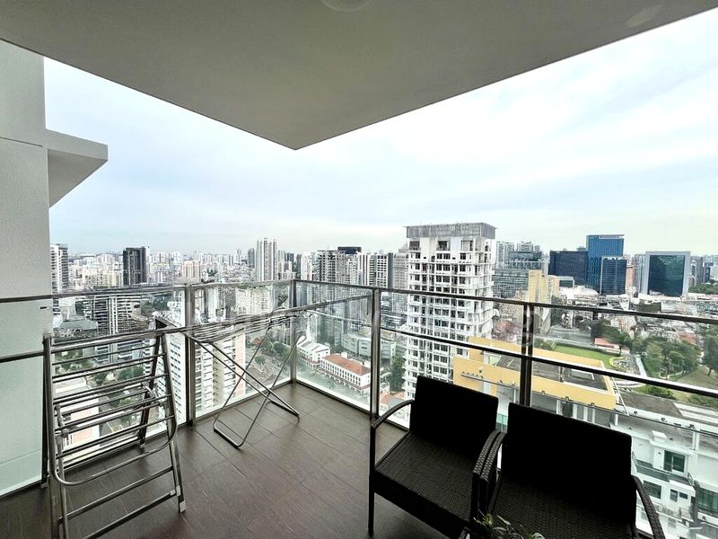 VISTA RESIDENCES 12