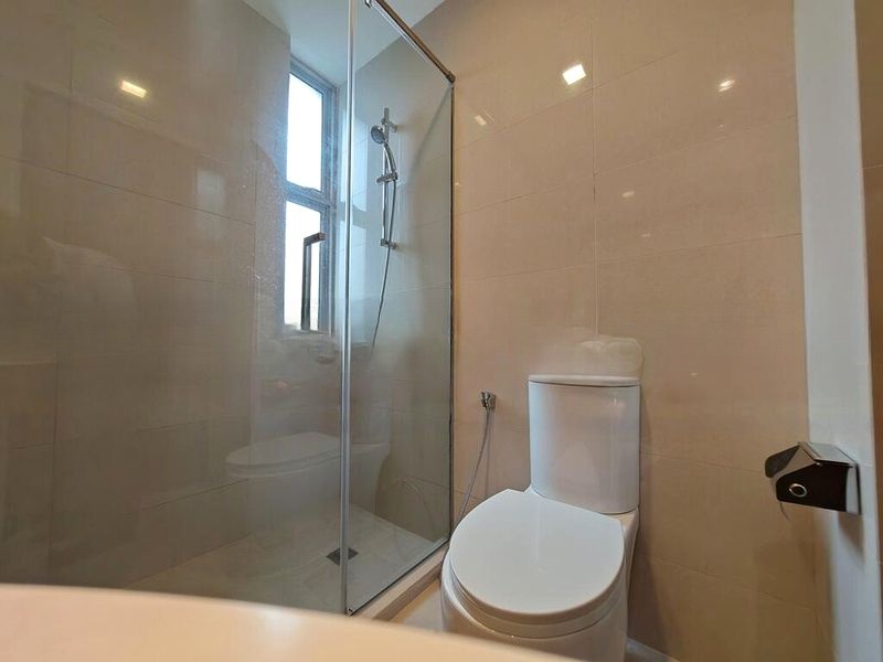 NASSIM REGENCY 2