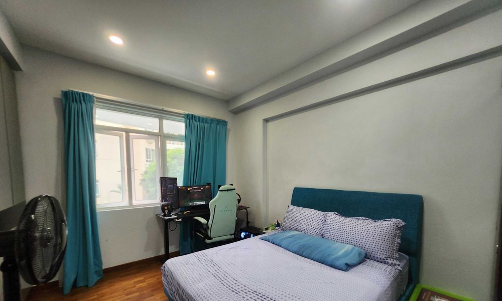 HOLT RESIDENCES 3