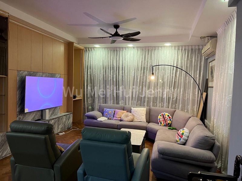 BOTANIC GARDENS MANSION 3