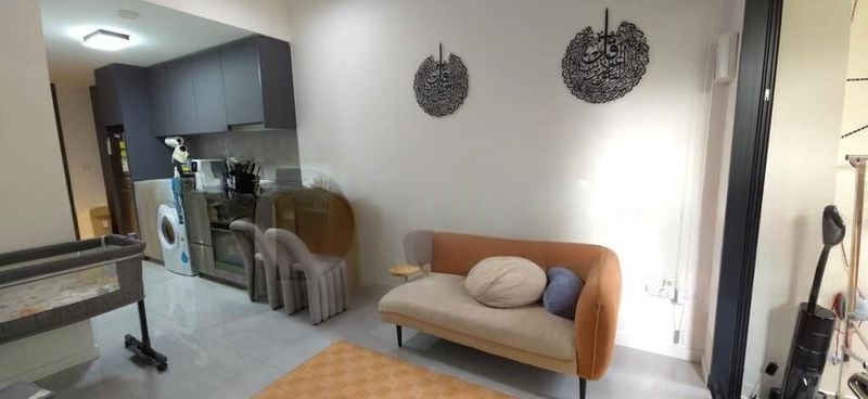 RIVERFRONT RESIDENCES 4