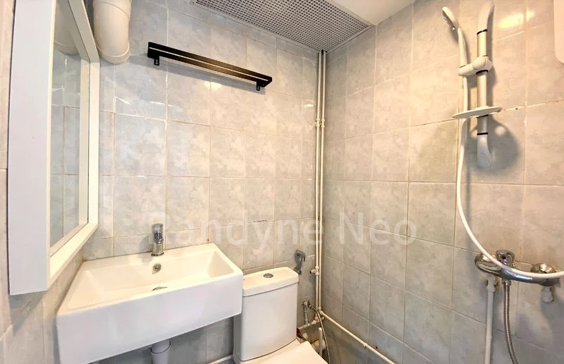 PEOPLE'S PARK COMPLEX 5