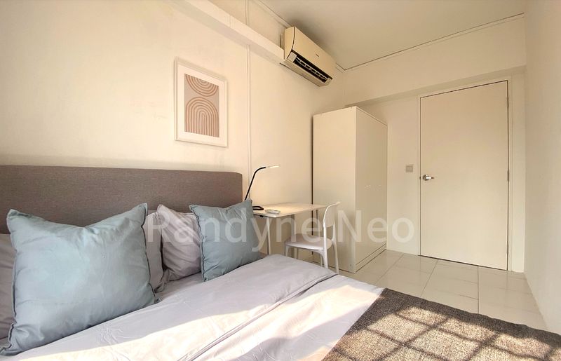 PEOPLE'S PARK COMPLEX 14