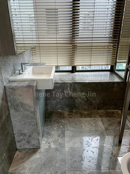 SKYLINE RESIDENCES 13