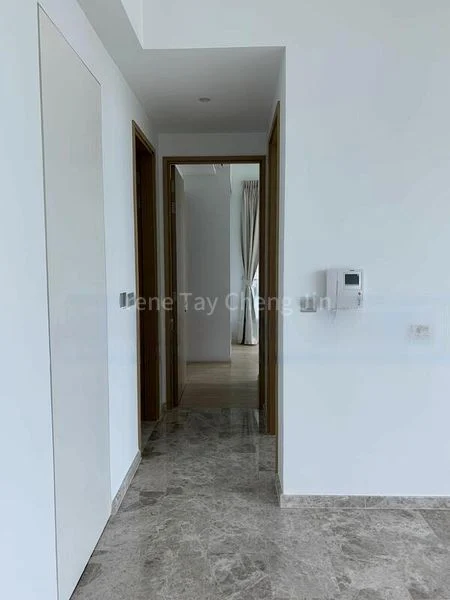 SKYLINE RESIDENCES 14