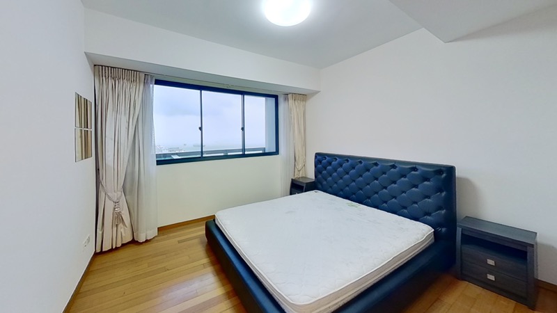 MARINA BAY RESIDENCES 10