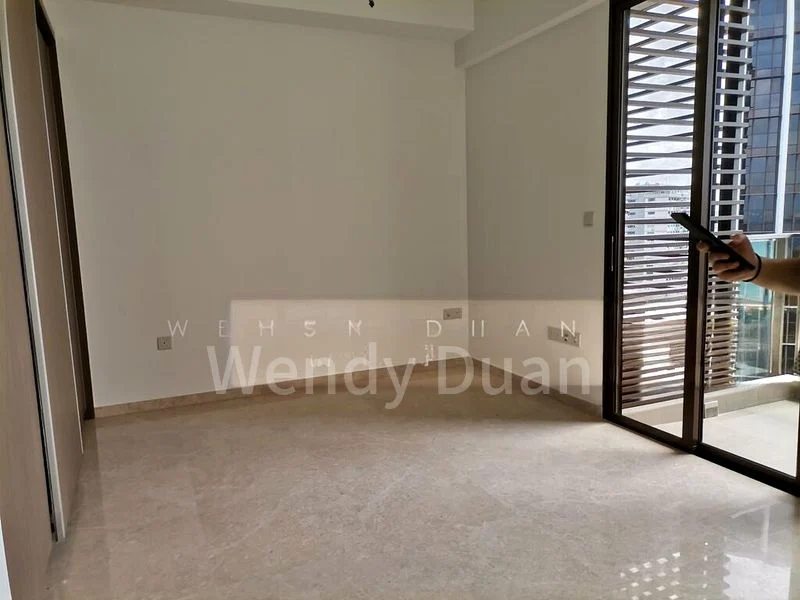 SEASIDE RESIDENCES 13