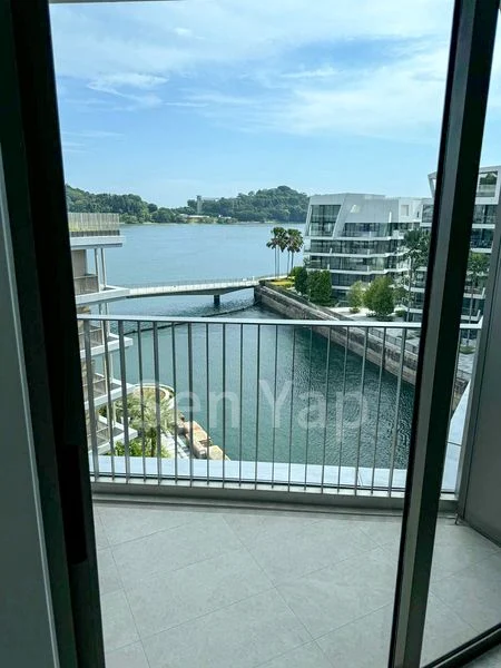 THE REEF AT KING'S DOCK 8