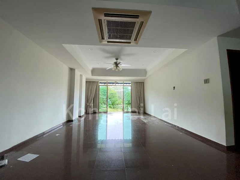 LE HILL CONDOMINIUM 15