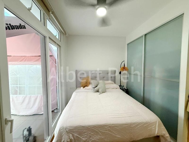 SUITES AT BUKIT TIMAH 2