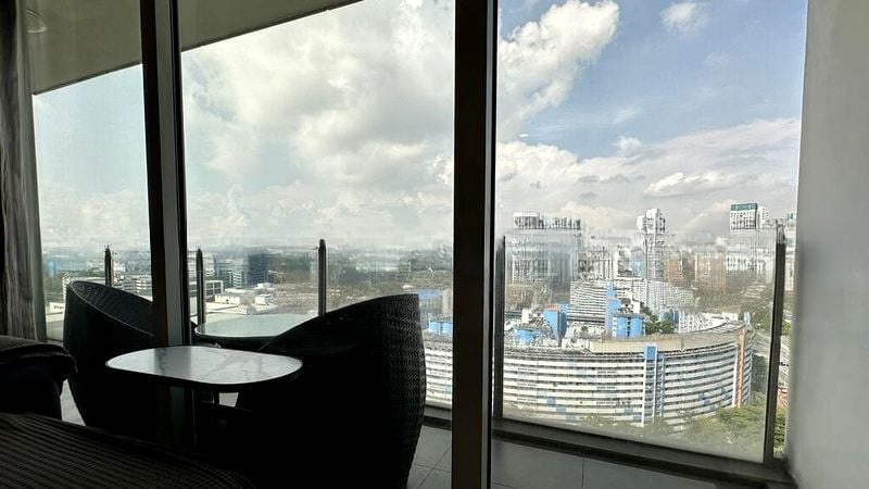 EIGHT RIVERSUITES 5