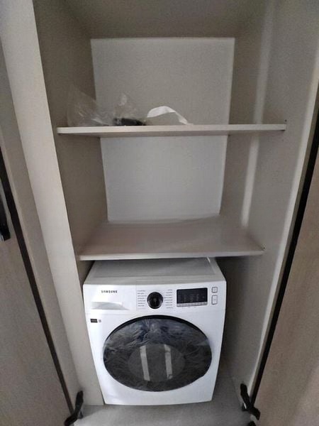 KI RESIDENCES AT BROOKVALE 5