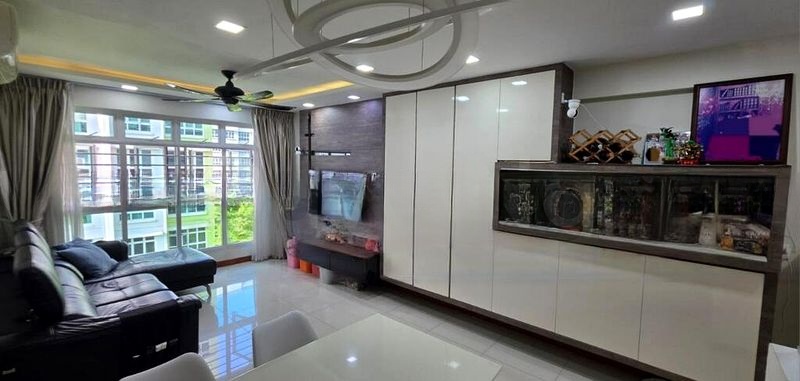 SENGKANG EAST AVE 11