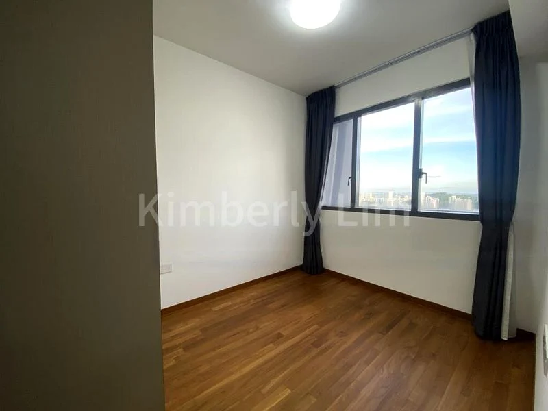 STIRLING RESIDENCES 4