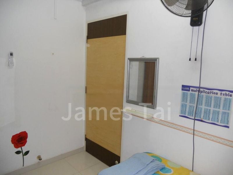 LAKEPOINT CONDOMINIUM 4