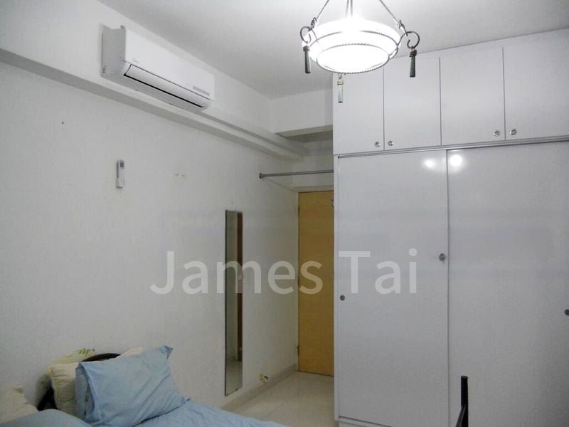 LAKEPOINT CONDOMINIUM 5