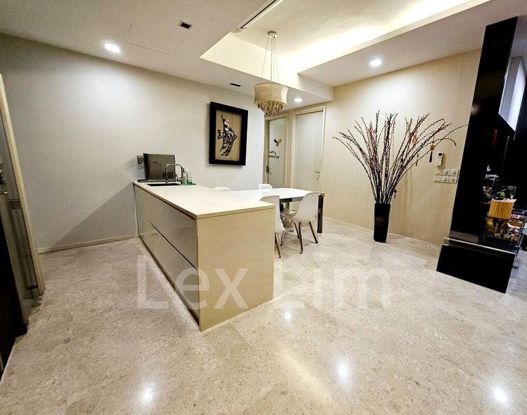 FERRARIA PARK CONDOMINIUM 5