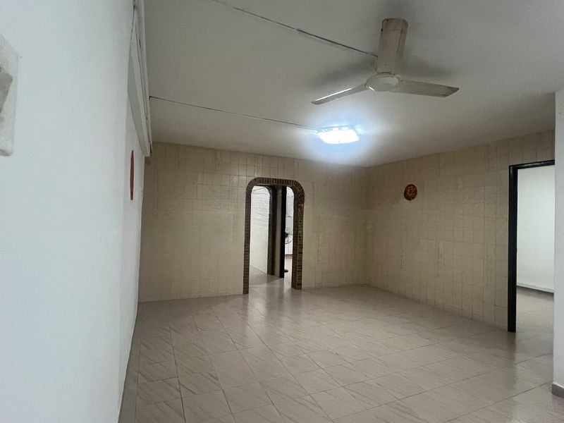 BT BATOK WEST AVE 6 2