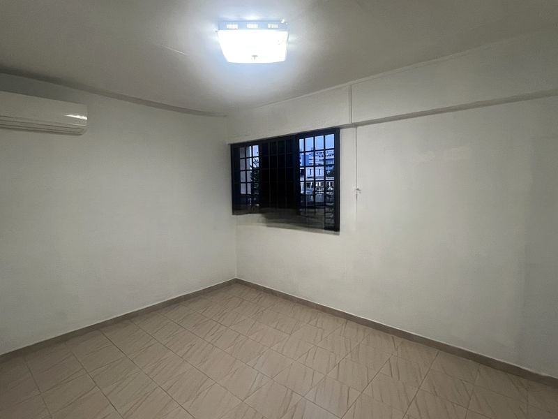 BT BATOK WEST AVE 6 3