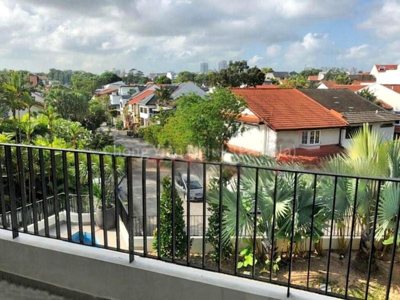 FIFTH AVENUE CONDOMINIUM 3