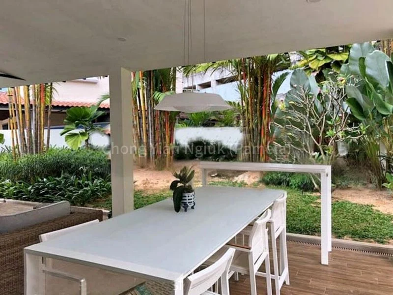 FIFTH AVENUE CONDOMINIUM 5