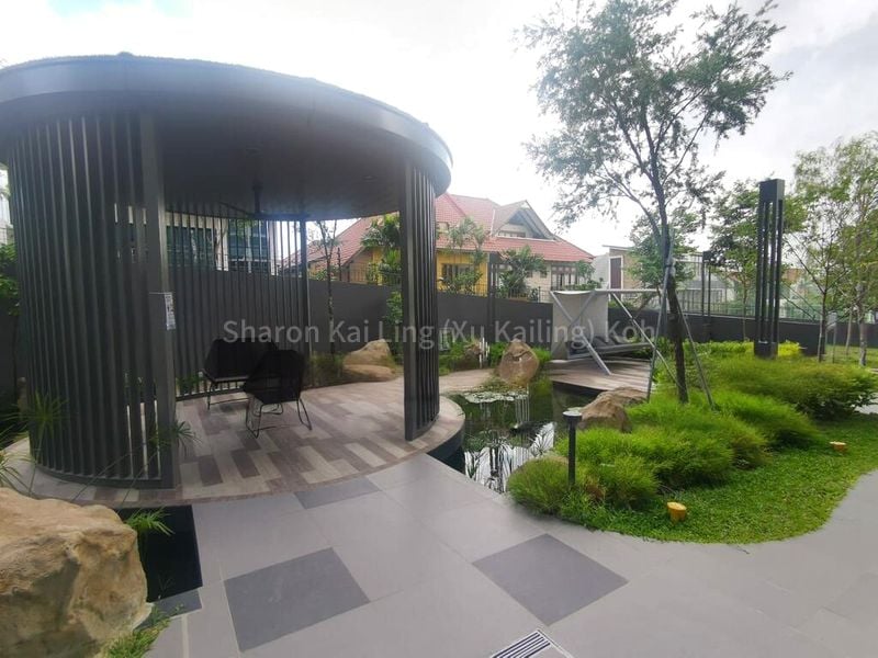 THE GARDEN RESIDENCES 8