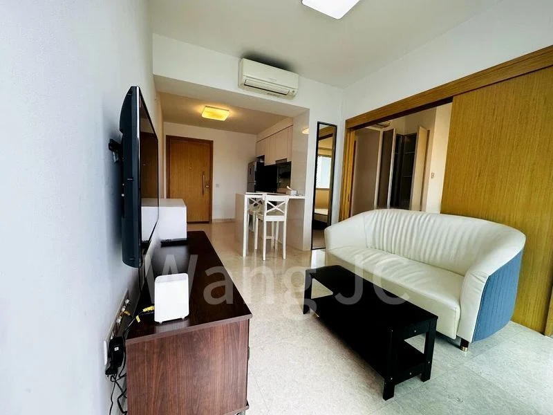 EIGHT RIVERSUITES 10