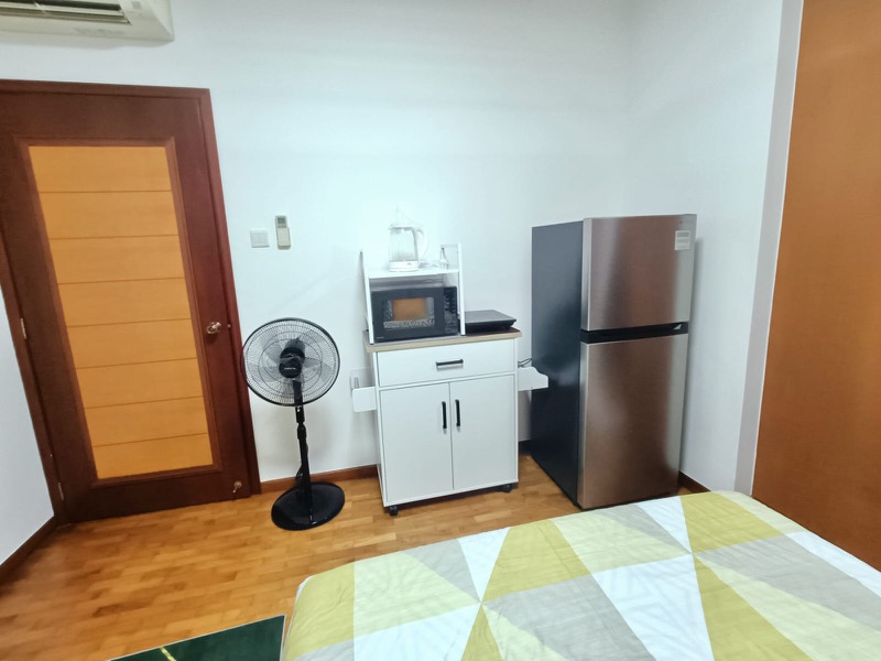 YISHUN SAPPHIRE 18