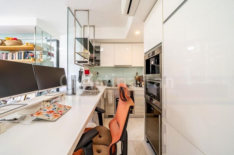 THE SHORE RESIDENCES 9