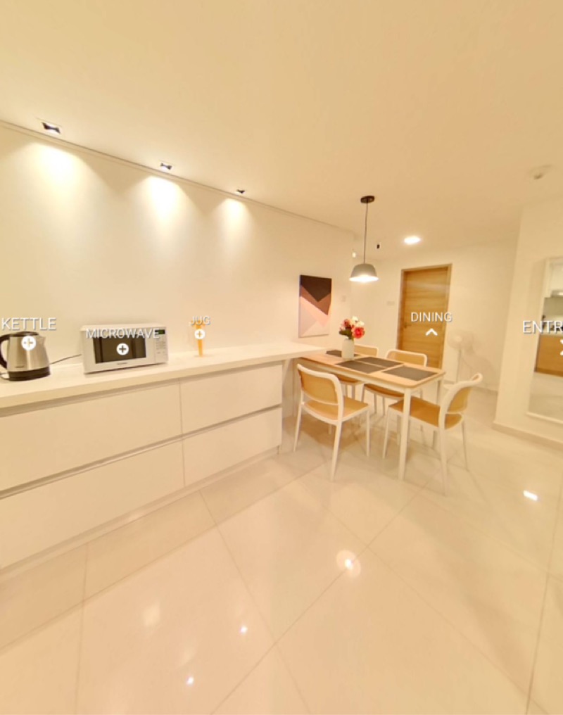 INTERNATIONAL PLAZA 44