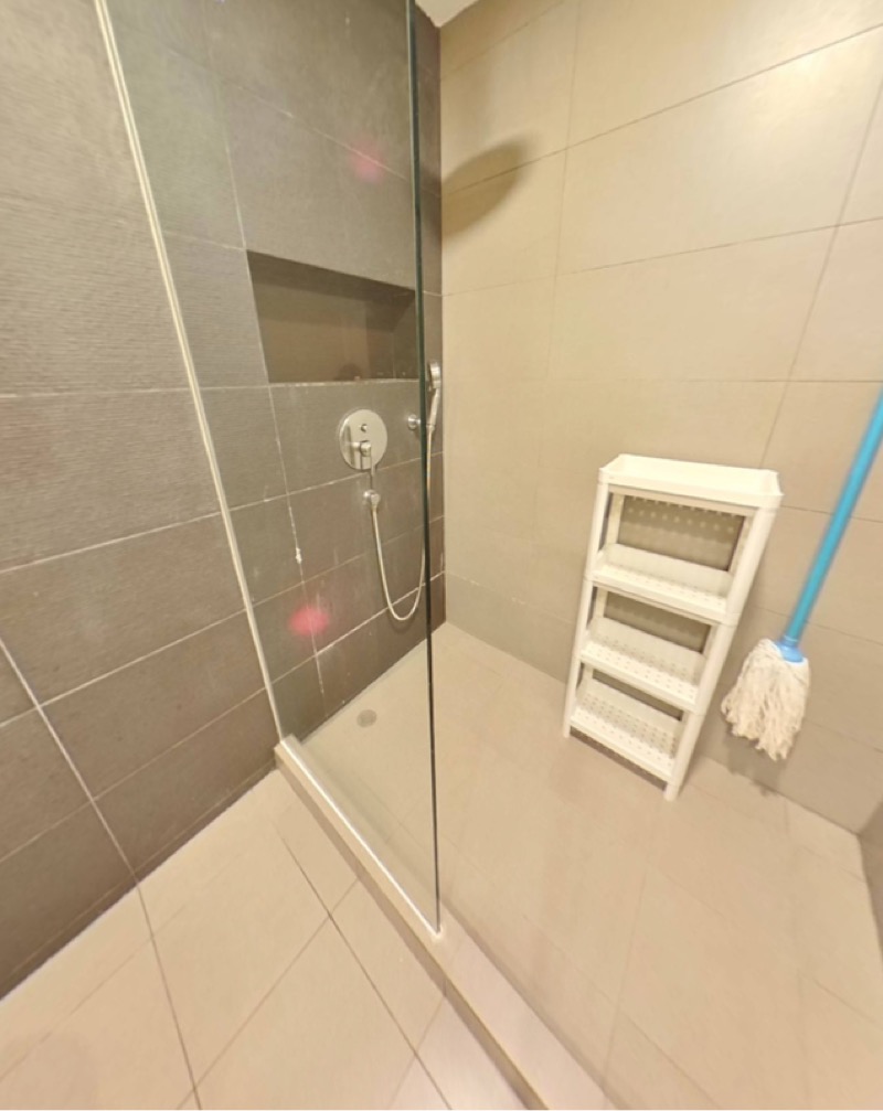 INTERNATIONAL PLAZA 55