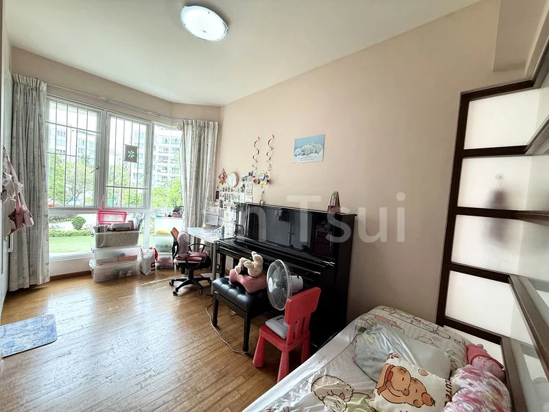 EDELWEISS PARK CONDOMINIUM 5