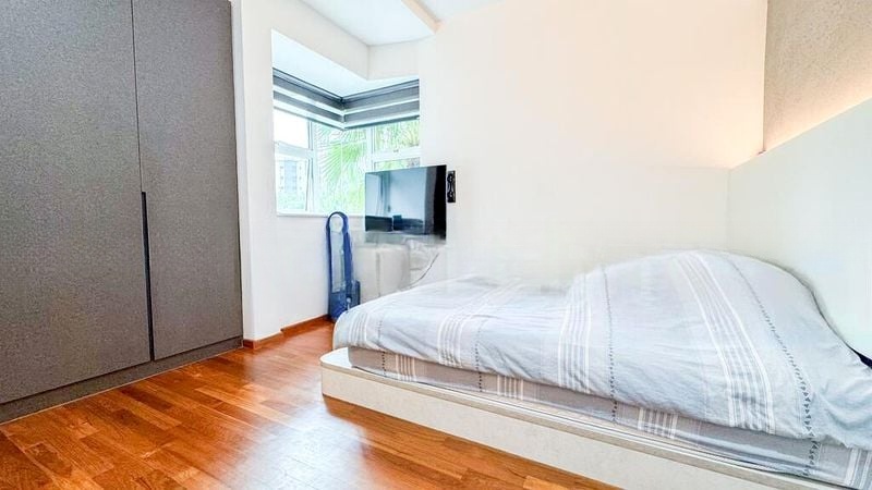 DAHLIA PARK CONDOMINIUM 6