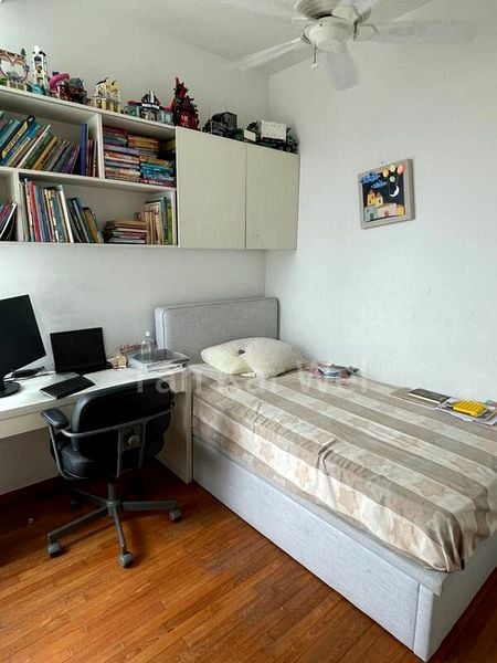 THE METROPOLITAN CONDOMINIUM 6