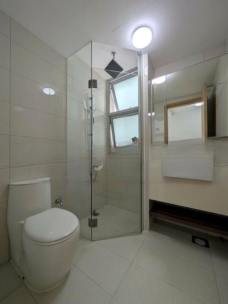 EIGHT RIVERSUITES 6