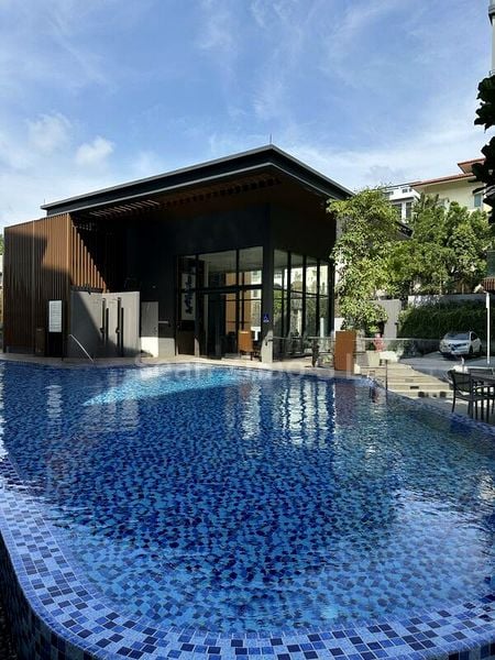 PHOENIX RESIDENCES 7