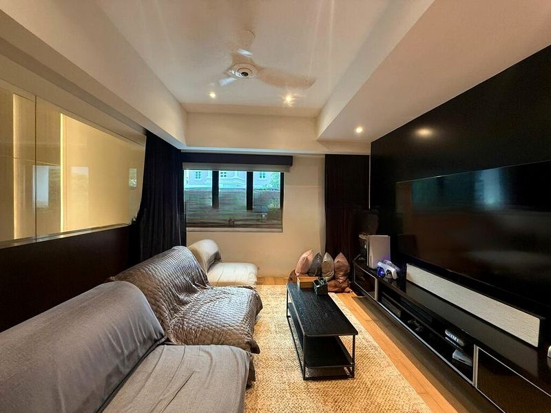 REGENT VILLAS 6